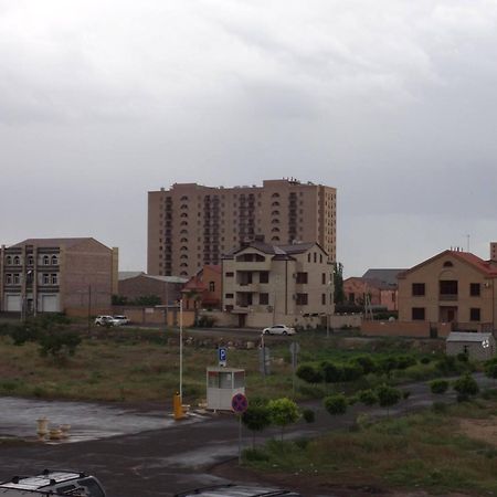 Eridana Hotel Erivan Exterior foto