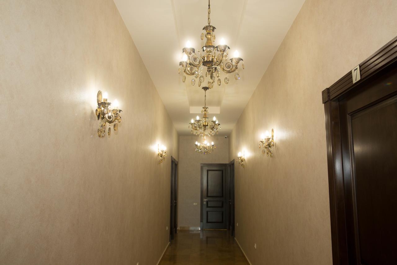 Eridana Hotel Erivan Exterior foto