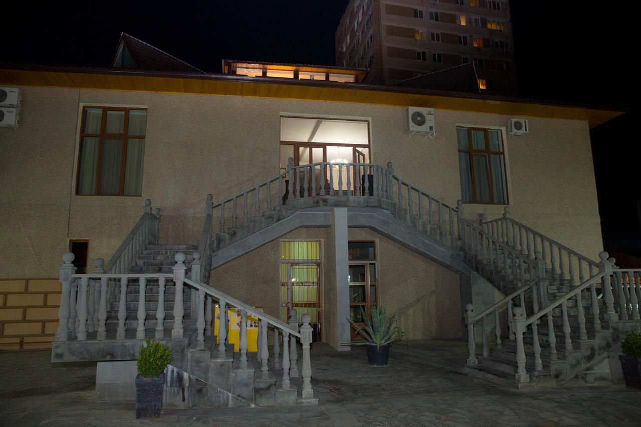 Eridana Hotel Erivan Exterior foto